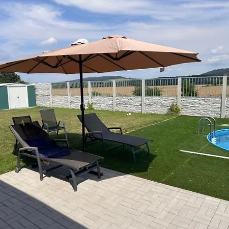 Zahradni Apartament Přeštice